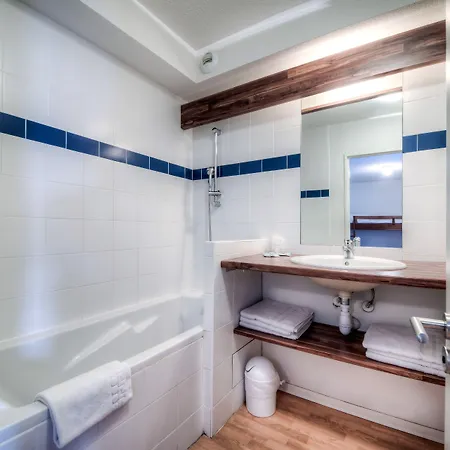 Comfort L'acacia Hotell Lourdes