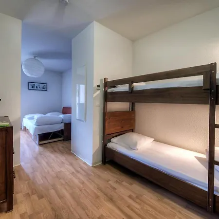 Hotell Comfort L'acacia Lourdes