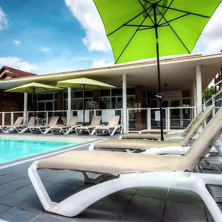 Zenitude Hôtel-résidences L'acacia Hotel
