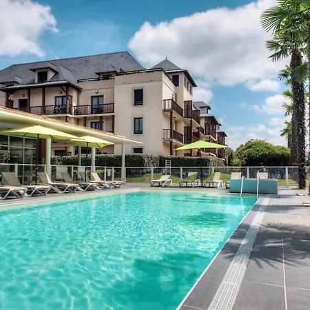 Zenitude Hôtel-résidences L'acacia 3*