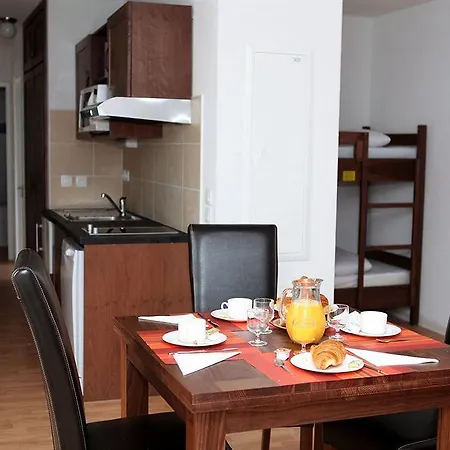 Comfort L'acacia Aparthotel