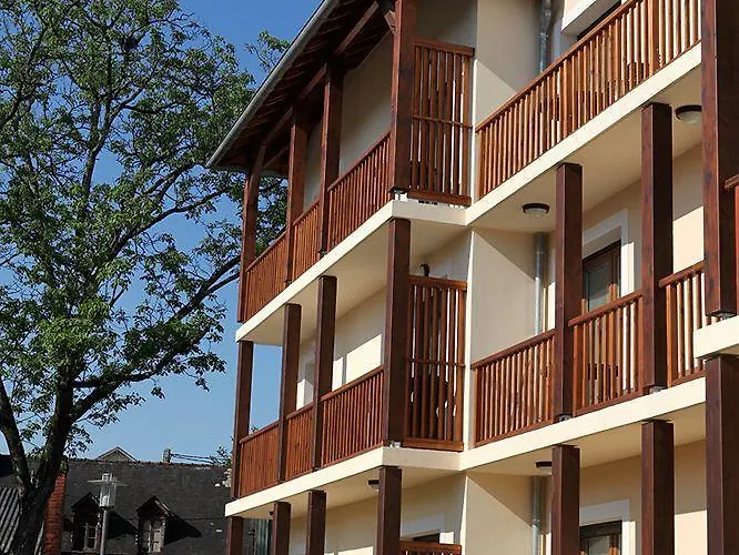 Comfort L'acacia Hotel 3*