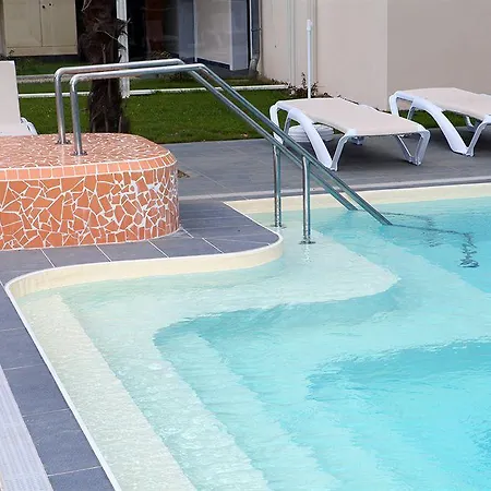 Ξενοδοχείο Comfort L'acacia